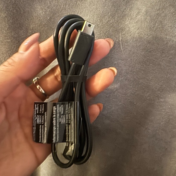 SB-cable connection
E7051S interface  cable USB/PC Model DICU6175B - Picture 4 of 7